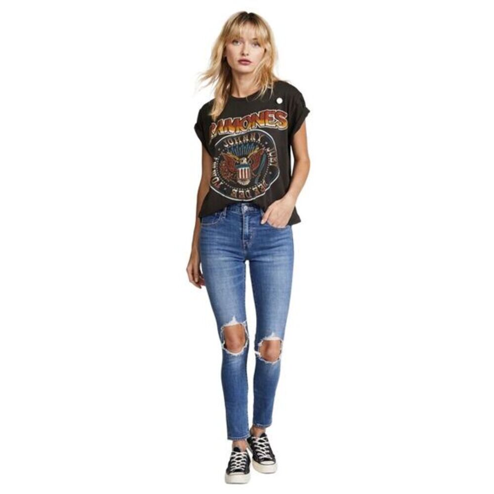J2 Levi’s 721‎ Distressed High Rise Skinny Stretch Jeans Size 26